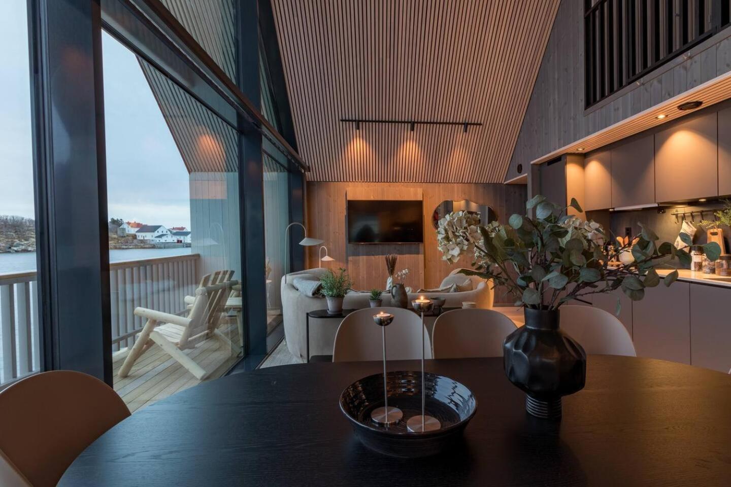Leilighet Med Fantastisk Utsikt Henningsvær Esterno foto
